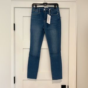 FRAME NWT LE SHAPE Size 29